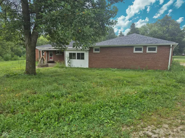 113 E Cemetery RD, Fillmore, IN 46128