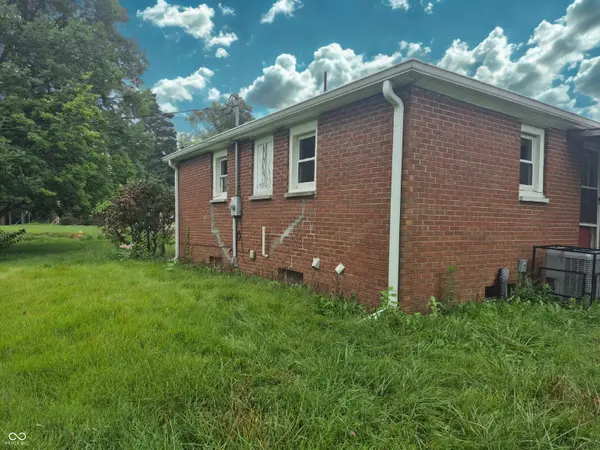 113 E Cemetery RD, Fillmore, IN 46128