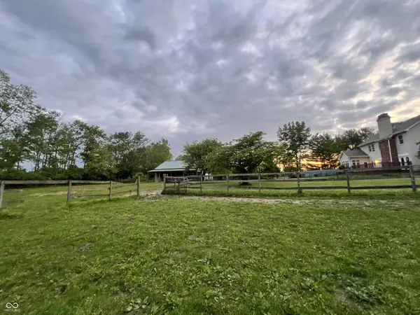 9909 E McGregor RD, Indianapolis, IN 46259