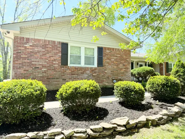 8835 Briarclift RD, Indianapolis, IN 46256