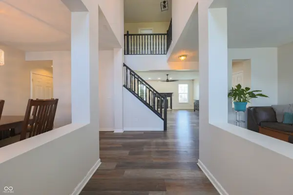 6155 W Bayfront, Mccordsville, IN 46055