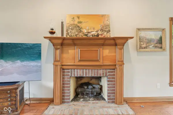 1121 N Cambridge CT, Greenfield, IN 46140