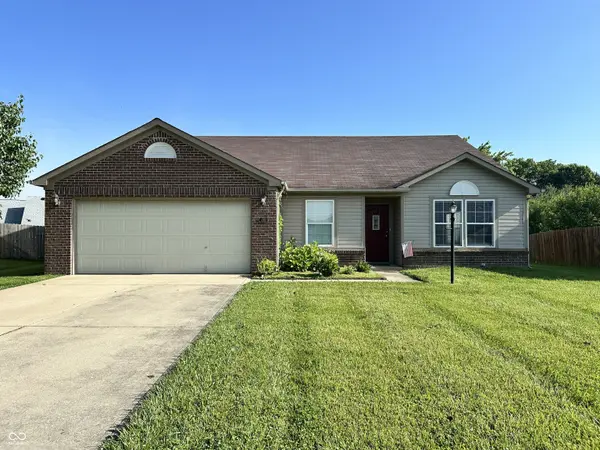 1202 Tomahawk PL, Martinsville, IN 46151