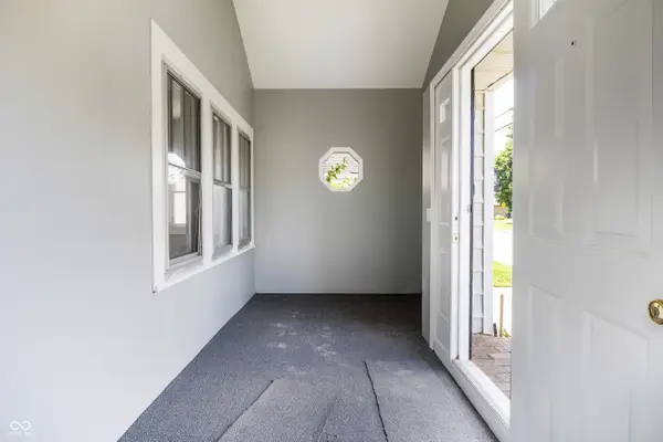 317 W 24th ST, Connersville, IN 47331