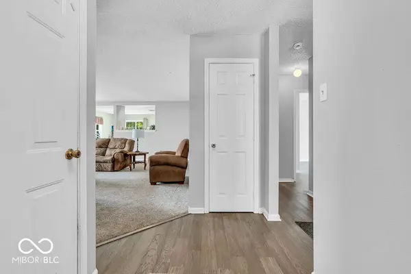 19512 Windwood Pkwy, Noblesville, IN 46062