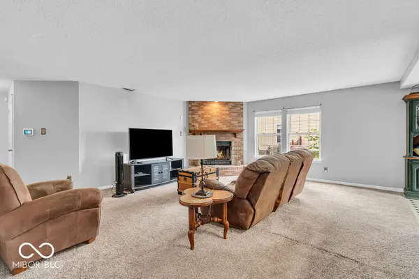 19512 Windwood Pkwy, Noblesville, IN 46062