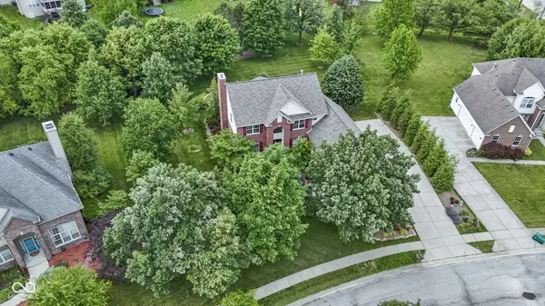 8216 Stones Ferry RD, Indianapolis, IN 46278