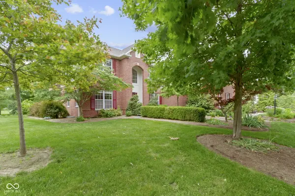 8216 Stones Ferry RD, Indianapolis, IN 46278