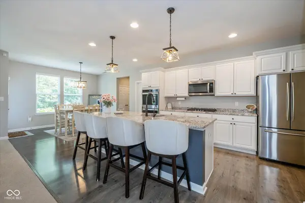 16494 Stableview DR, Fortville, IN 46040