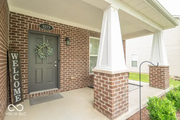 5273 Calabasas DR, Plainfield, IN 46168