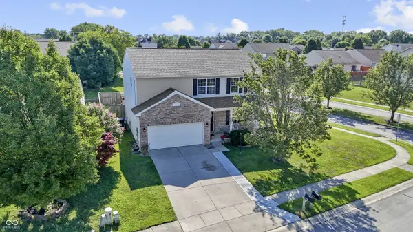 12429 Berry Patch LN, Fishers, IN 46037