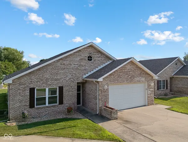 5584 N Sandy Creek DR #3, Seymour, IN 47274