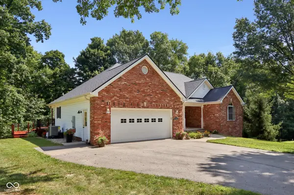 11807 N Lambert CT, Mooresville, IN 46158