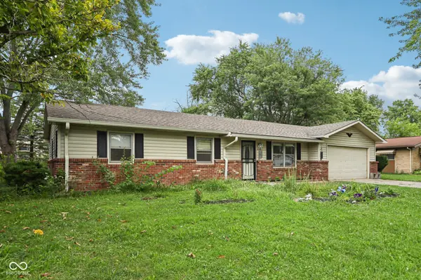 9242 Granville LN, Indianapolis, IN 46229