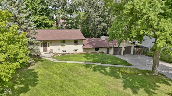 110 Beechmont DR, Carmel, IN 46032