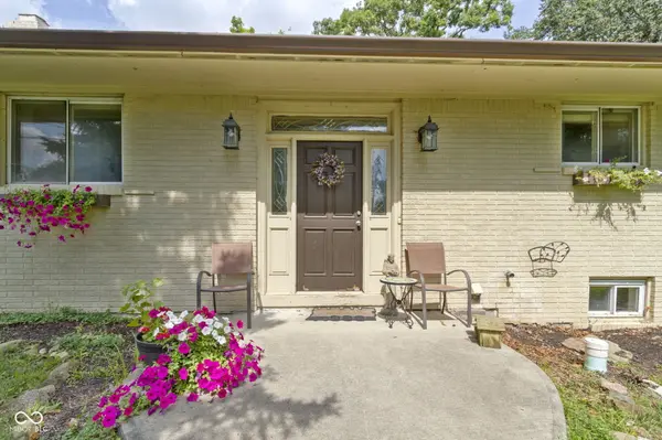 110 Beechmont DR, Carmel, IN 46032