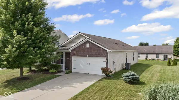 3504 Limesprings LN, Whitestown, IN 46075