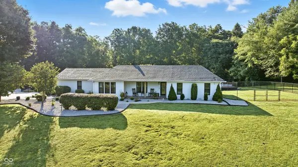 1895 Plummer RD, Martinsville, IN 46151