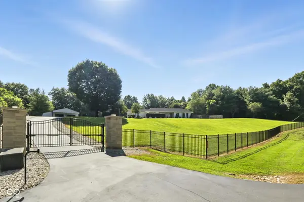 1895 Plummer RD, Martinsville, IN 46151