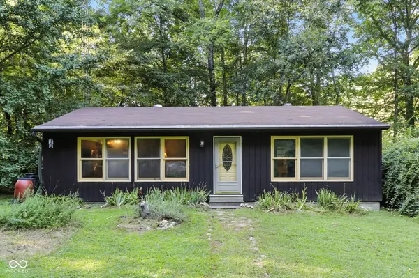 5854 T C Steele RD, Nashville, IN 47448