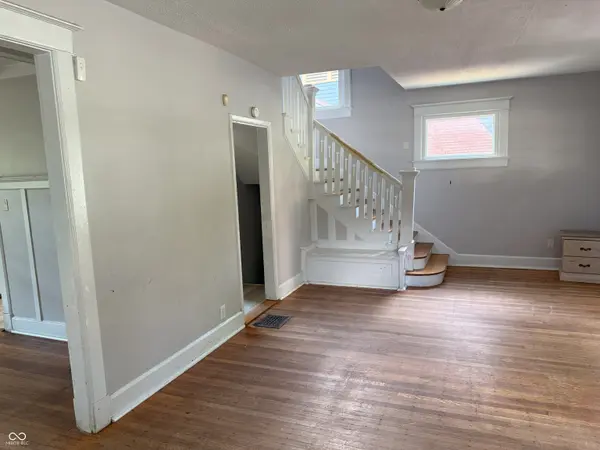 4140 N College AVE, Indianapolis, IN 46205