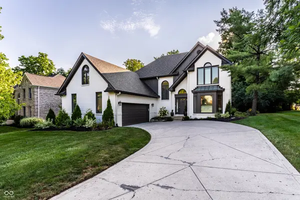 8475 Bluefin CIR, Indianapolis, IN 46236