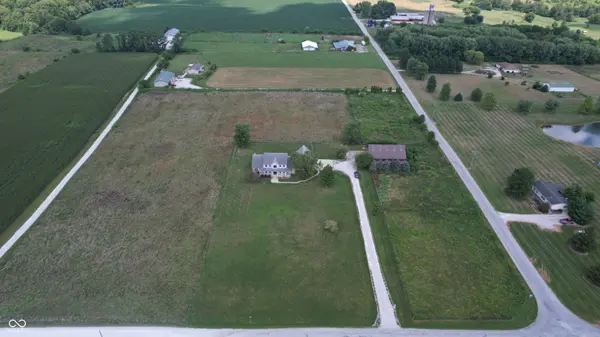 6705 E County Road 800 N, Bainbridge, IN 46105