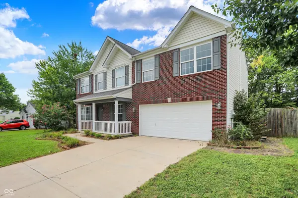 1720 Blackmore DR, Indianapolis, IN 46231