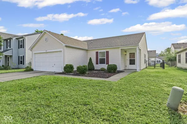 2137 Westmere DR, Plainfield, IN 46168