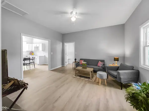 416 Matilda ST, Elnora, IN 47529