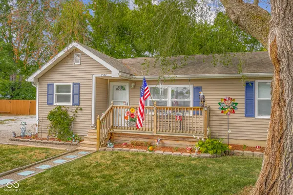 1552 Southline DR, Columbus, IN 47201