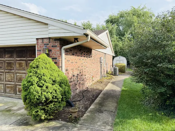 8107 Camellia LN, Indianapolis, IN 46219