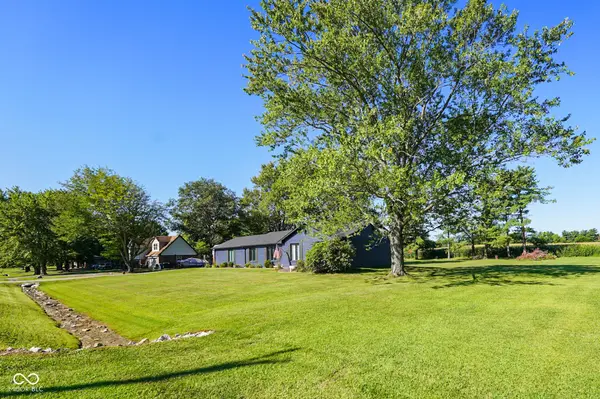 1122 N County Road 425 E, Avon, IN 46123