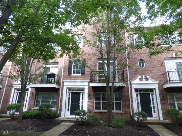 11912 Kelso DR #3,  Zionsville,  IN 46077
