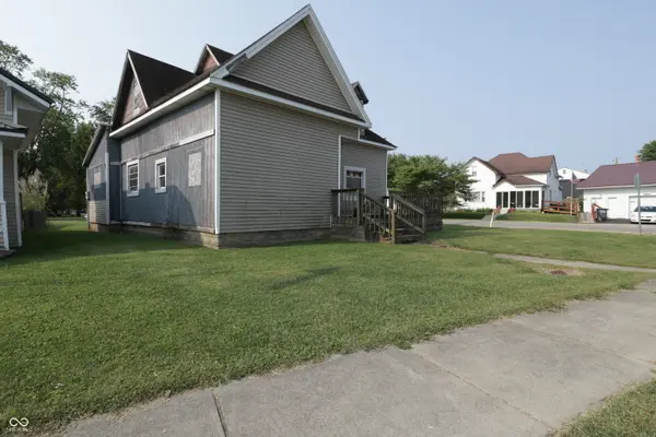 929 W 3rd ST, Rushville, IN 46173