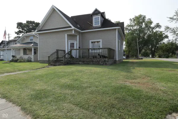 929 W 3rd ST, Rushville, IN 46173
