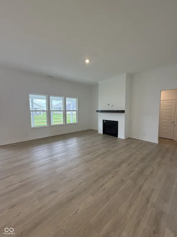 9338 Abner ST, Mccordsville, IN 46055