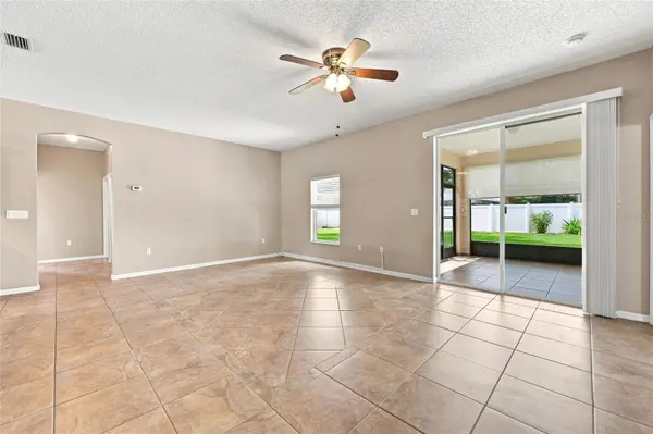 28 BECKNER LN, Palm Coast, FL 32137