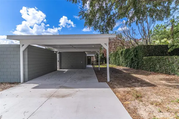 1558 DREXEL AVE NE, Winter Haven, FL 33881