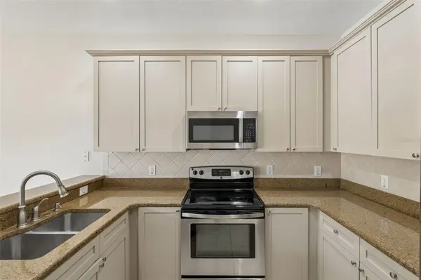 6067 STRADA ISLE WAY, Orlando, FL 32835