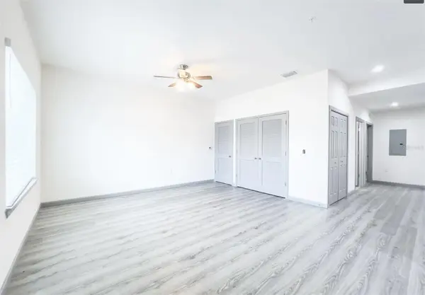 5230 EGGLESTON AVE, Orlando, FL 32810