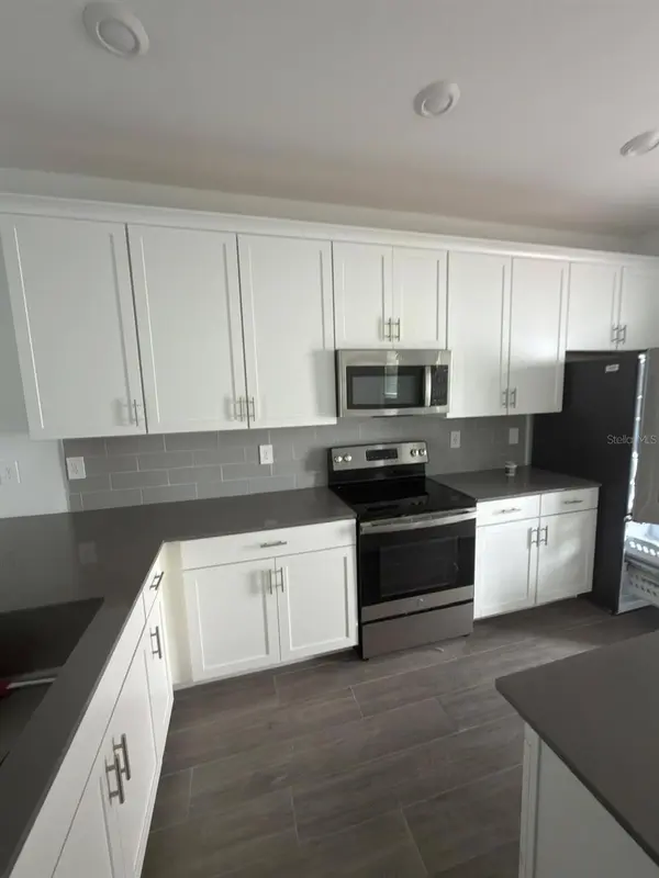 9722 CHARACTER DR, Orlando, FL 32832