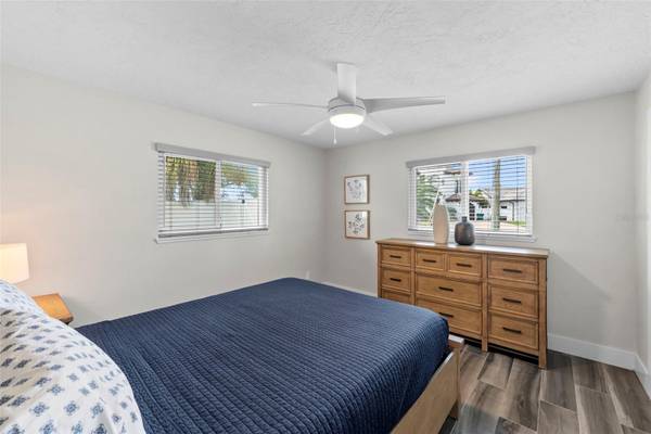 1514 SEA GULL DR S, St Petersburg, FL, 33707 photo 40