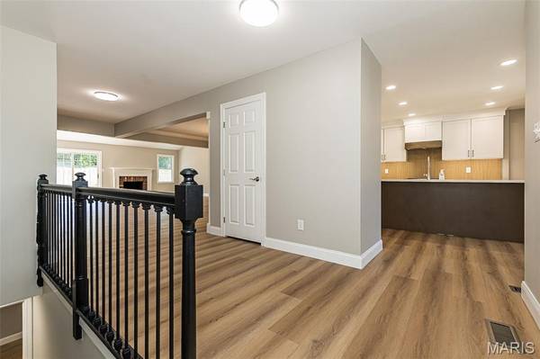 2477 Baxton WAY, Chesterfield, MO 63017