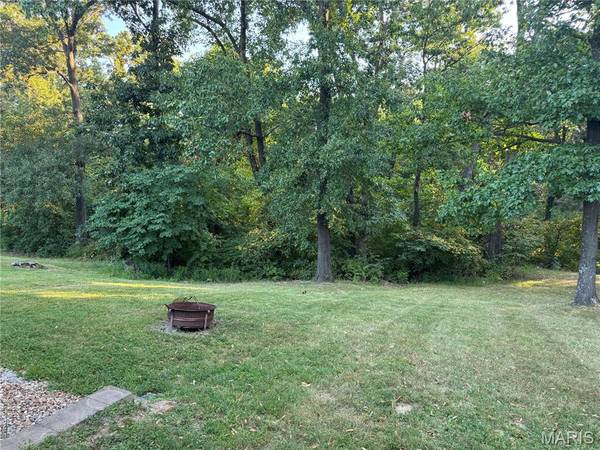 1114 Patsy LN, O'fallon, MO 63366