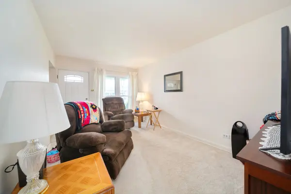 Address not disclosed, Berwyn, IL 60402