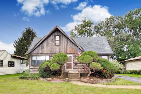 3040 N Wolf RD, Melrose Park, IL 60164