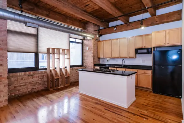 625 W Jackson BLVD #212, Chicago, IL 60661