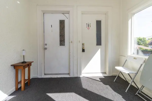 1119 Charles AVE, Saint Paul, MN 55104