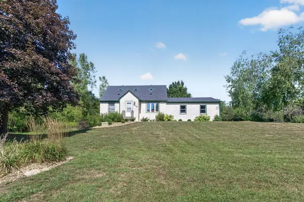 7146 Military RD, Woodbury, MN 55129